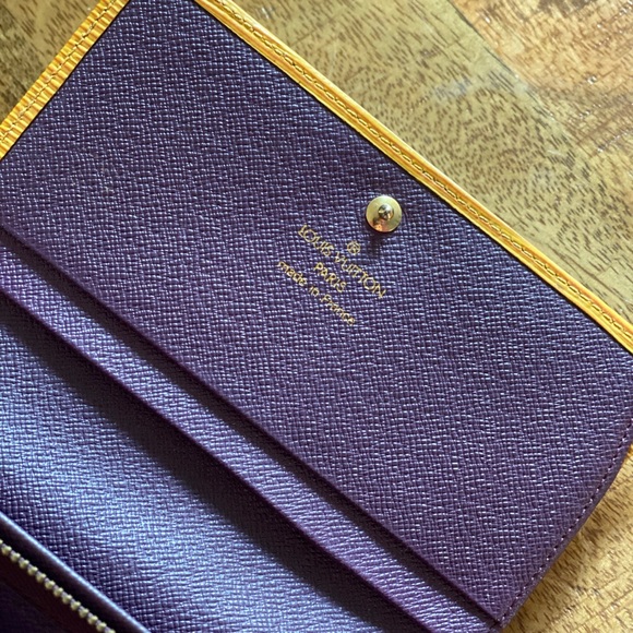 LOUIS VUITTON EPI WALLET VINTAGE - Picture 3 of 16
